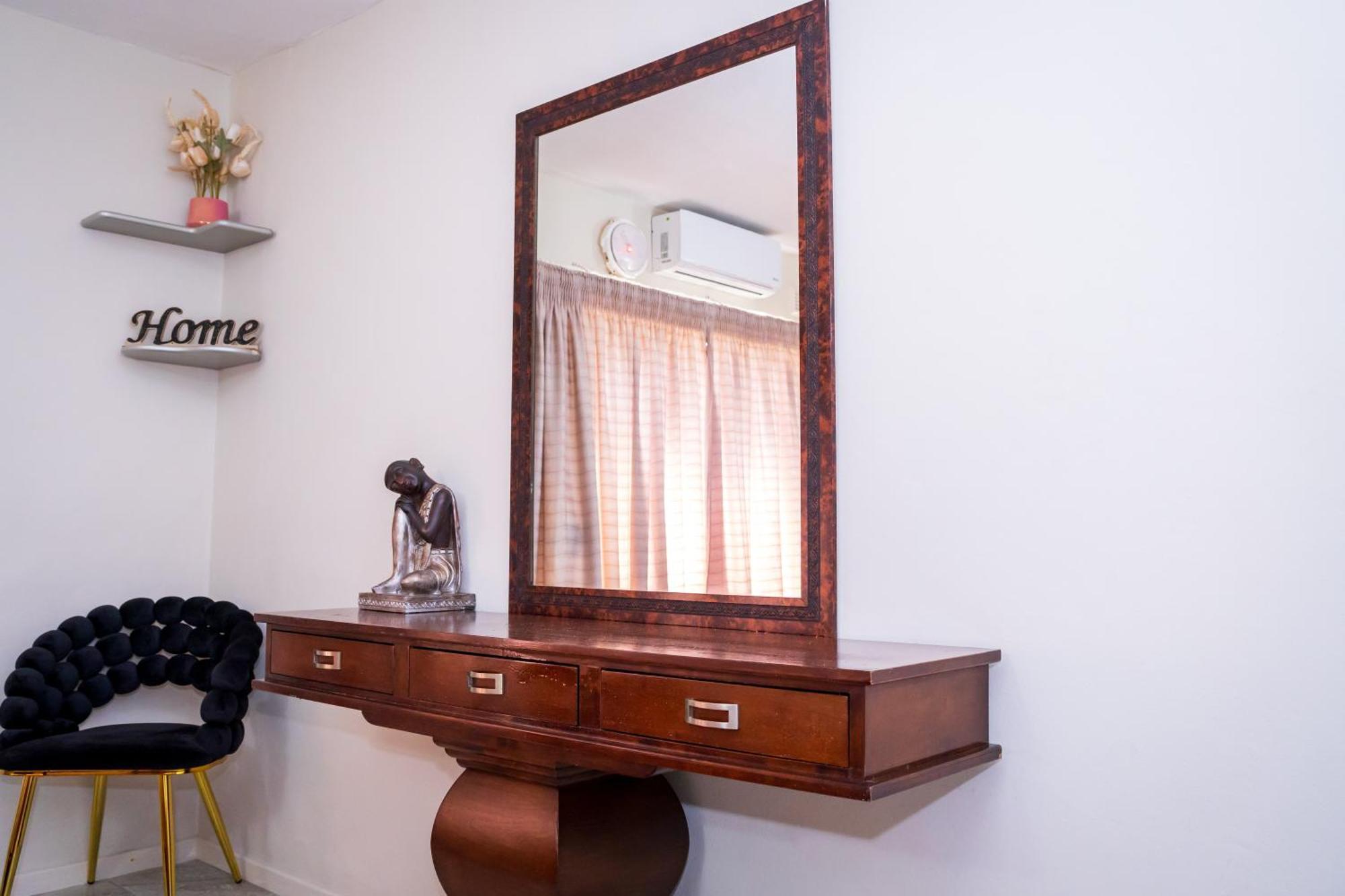 High Court Self Catering Apartments Mbombela Buitenkant foto